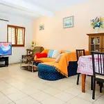 Cozy Guest House Kamenita